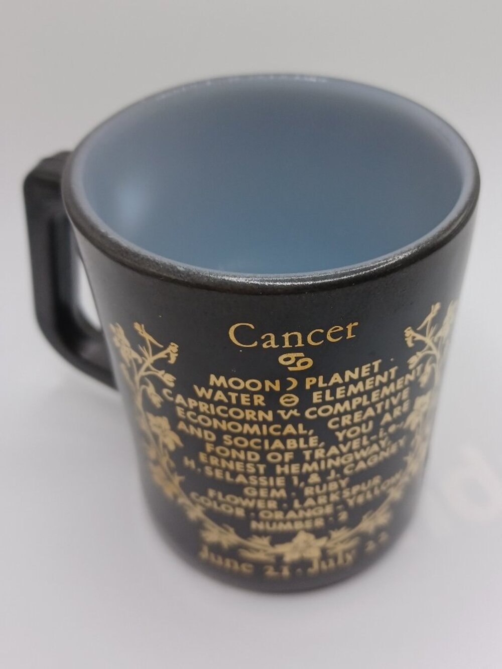 Vintage Federal Milk Glass ZODIAC Sign Cancer Crab Black Gold Coffee Mug USA - Picture 2 of 8